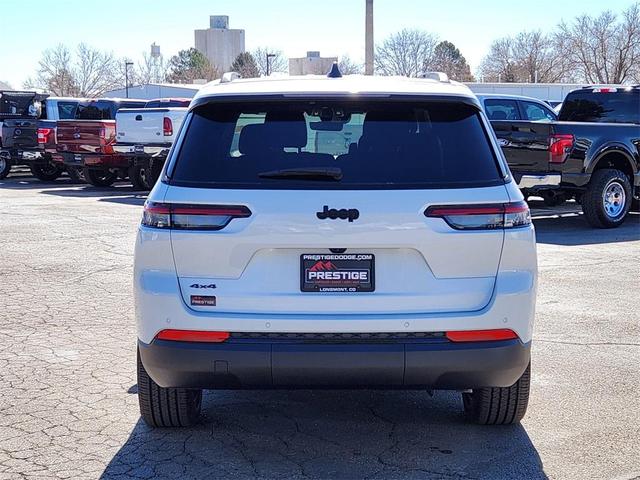 Photo of 2025 Bright White Clearcoat Jeep Grand Cherokee L