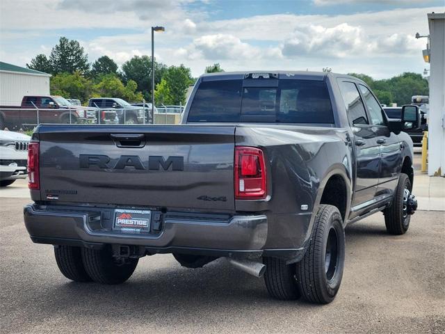 Photo of 2025 Granite Crystal Clearcoat Metallic RAM 3500