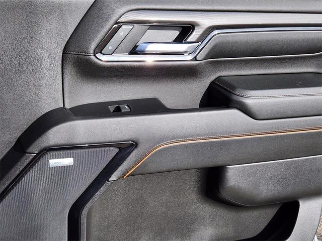 Photo of 2024 Gray GMC Sierra 2500
