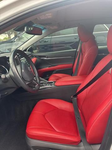 Photo of 2018 White Toyota Camry