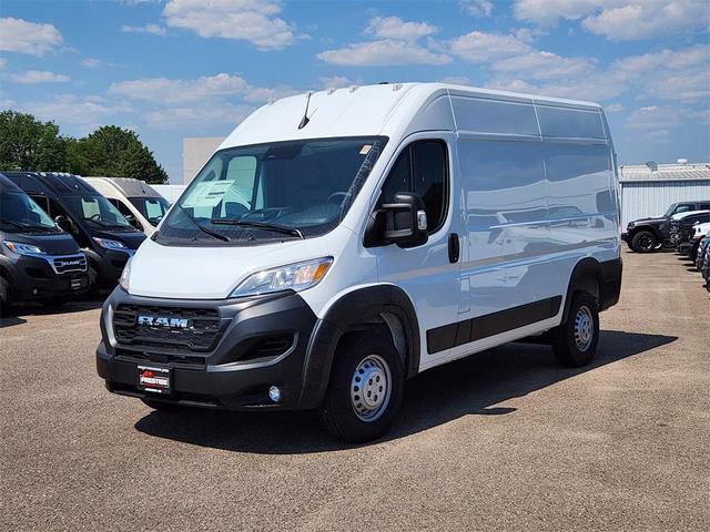 Photo of 2025 Bright Silver Clearcoat Metallic RAM ProMaster 1500