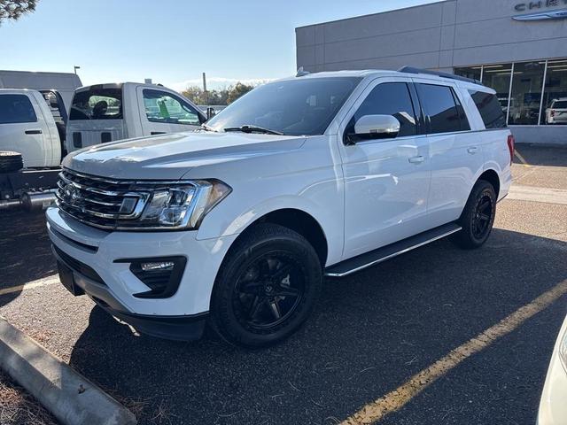 Photo of 2021 Oxford White Ford Expedition