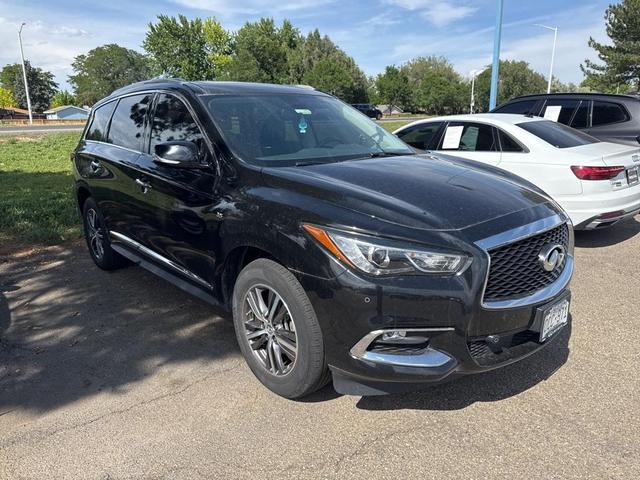 Photo of 2018 Black INFINITI QX60