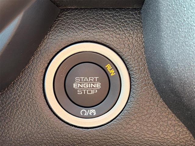 Photo of 2025 Granite Crystal Clearcoat Metallic RAM 2500