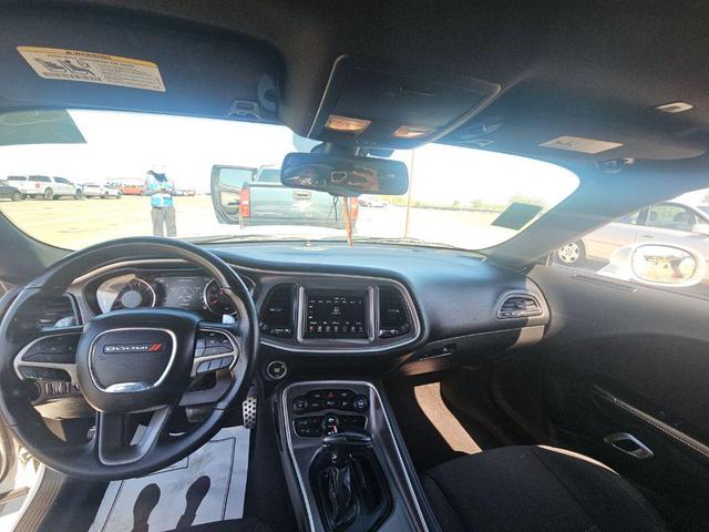 Photo of 2019 White Knuckle Clearcoat Dodge Challenger
