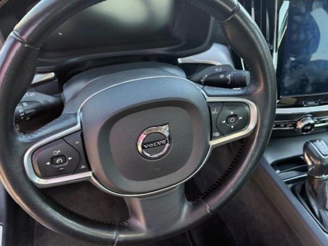 Photo of 2023 Onyx Black Hyundai ELANTRA HEV