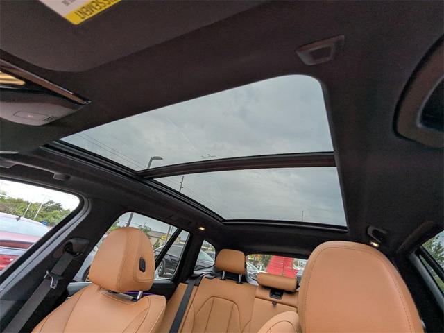 Photo of 2022 Alpine White BMW X3