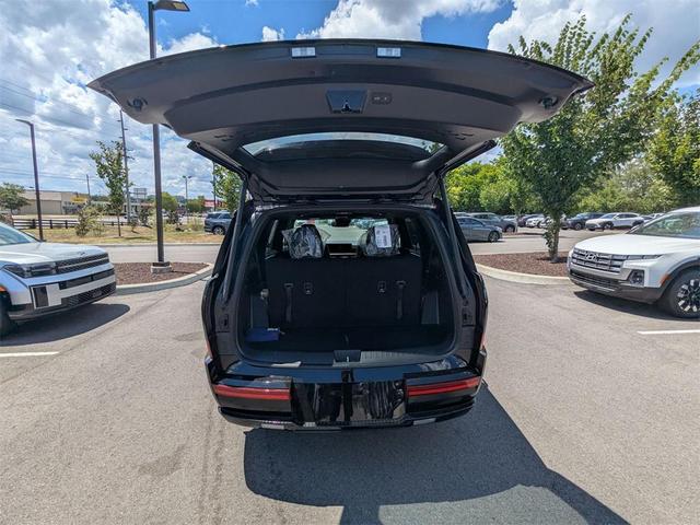 Photo of 2026 Phantom Black Hyundai SANTA FE HEV