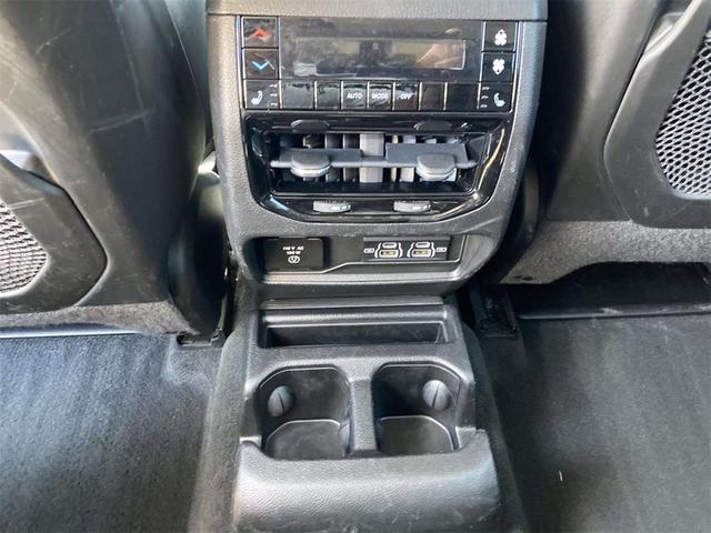 Photo of 2022 Ember Pearlcoat Jeep Grand Cherokee L