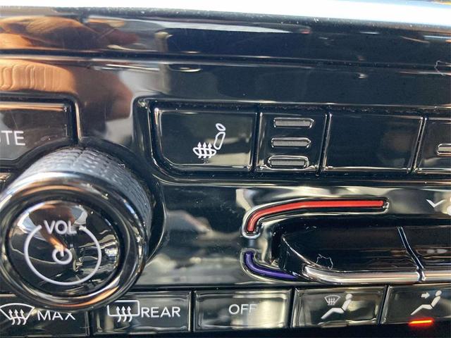 Photo of 2022 Ember Pearlcoat Jeep Grand Cherokee L