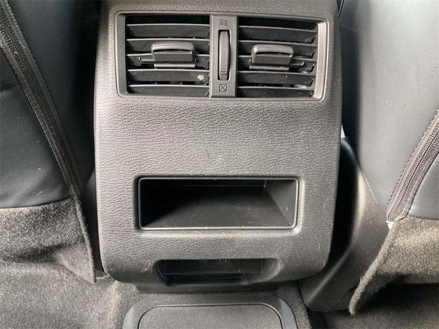 Photo of 2023 Silver Mitsubishi Outlander PHEV