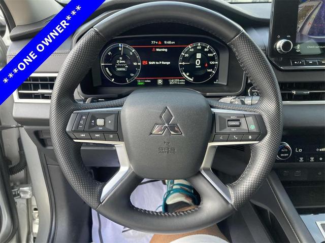 Photo of 2023 Silver Mitsubishi Outlander PHEV