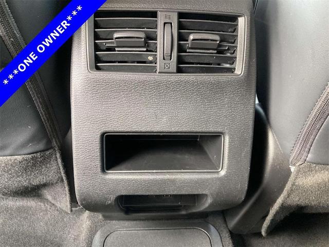 Photo of 2023 Silver Mitsubishi Outlander PHEV