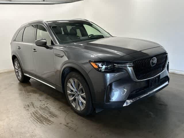 Photo of 2024 Machine Gray Metallic Mazda CX-90
