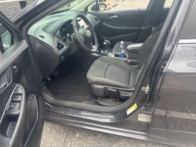 Photo of 2016 Tungsten Metallic Chevrolet Cruze