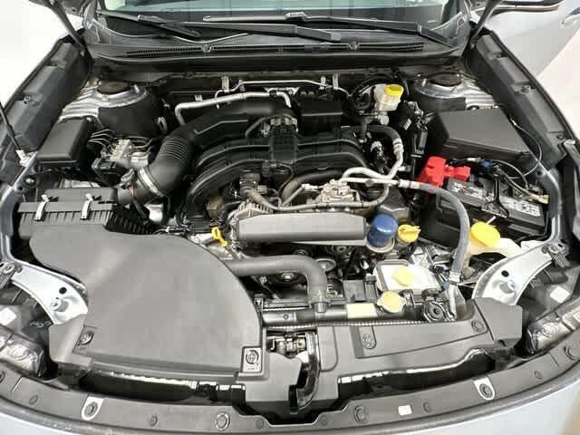 Photo of 2022 Ice Silver Metallic Subaru Legacy
