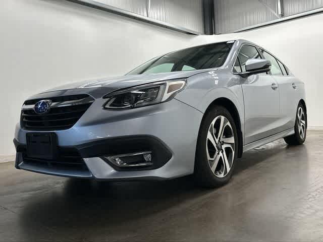 Photo of 2022 Ice Silver Metallic Subaru Legacy