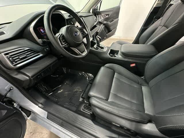 Photo of 2022 Ice Silver Metallic Subaru Legacy
