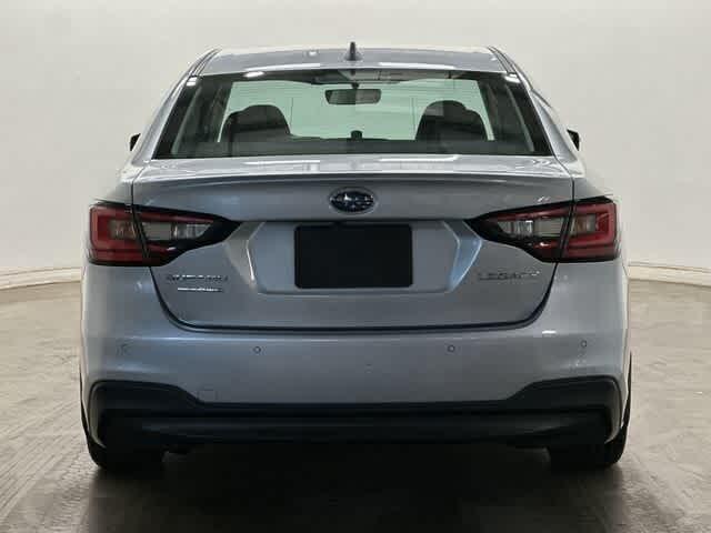 Photo of 2022 Ice Silver Metallic Subaru Legacy