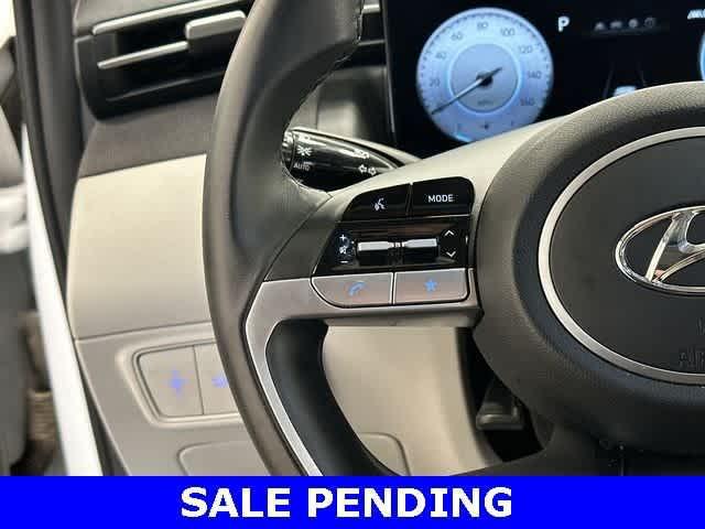 Photo of 2022 Quartz White Hyundai TUCSON