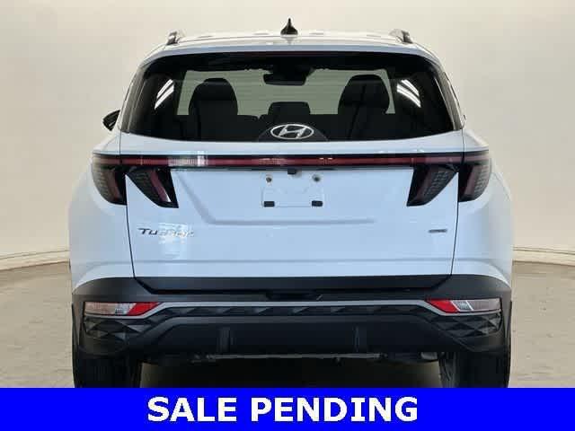Photo of 2022 Quartz White Hyundai TUCSON