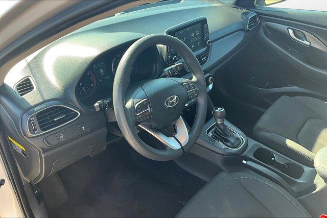 Photo of 2018 Symphony Air Silver Hyundai Elantra GT