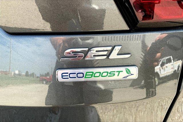 Photo of 2019 Magnetic Metallic Ford Escape