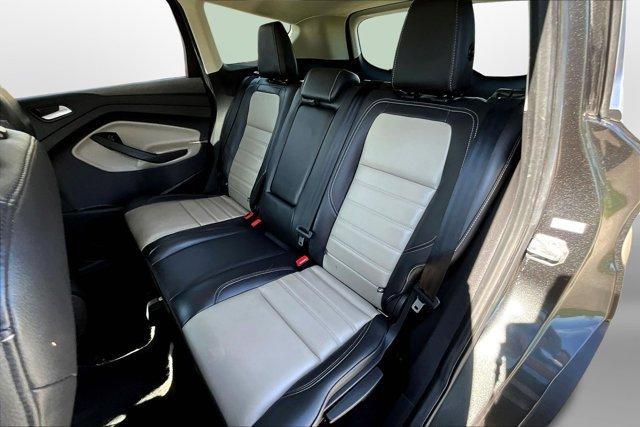 Photo of 2019 Magnetic Metallic Ford Escape