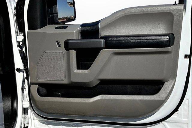 Photo of 2020 Oxford White Ford F-150