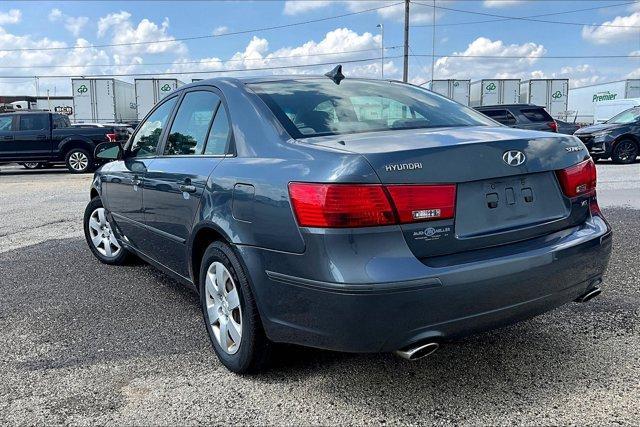 Photo of 2009 Slate Blue Hyundai SONATA