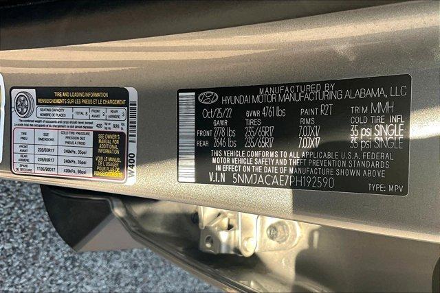Photo of 2023 Shimmering Silver Hyundai TUCSON