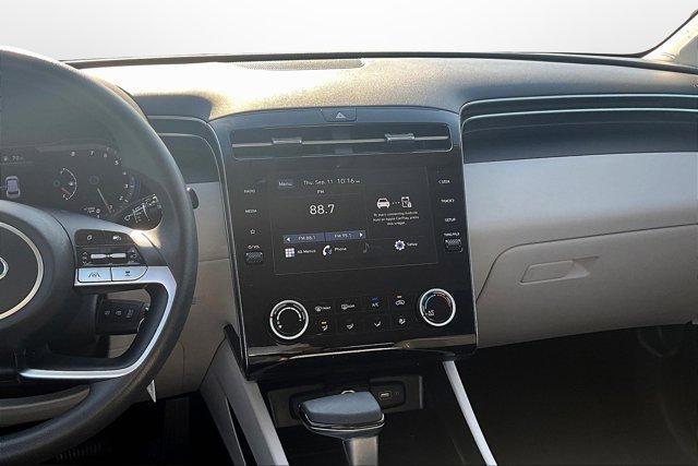 Photo of 2023 Shimmering Silver Hyundai TUCSON