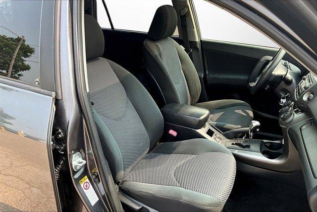 Photo of 2012 Magnetic Gray Metallic Toyota RAV4