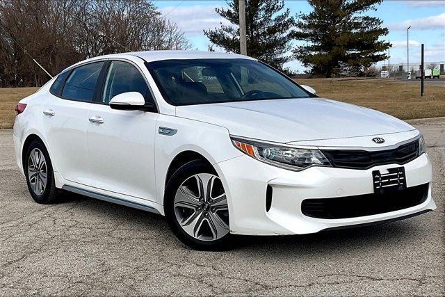 Photo of 2017 Snow White Pearl Kia Optima Plug-In Hybrid