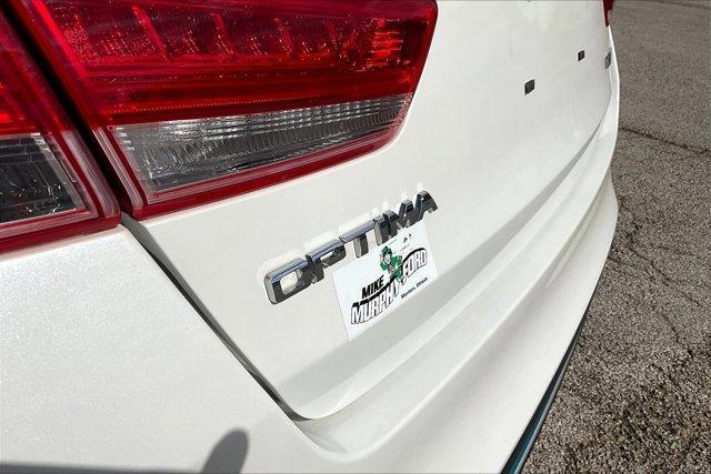 Photo of 2017 Snow White Pearl Kia Optima Plug-In Hybrid