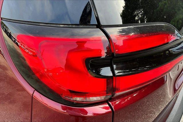Photo of 2023 Velvet Red Pearlcoat Chrysler Pacifica