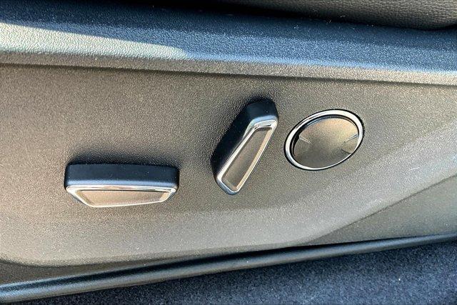 Photo of 2025 Iconic Silver Metallic Ford F-150
