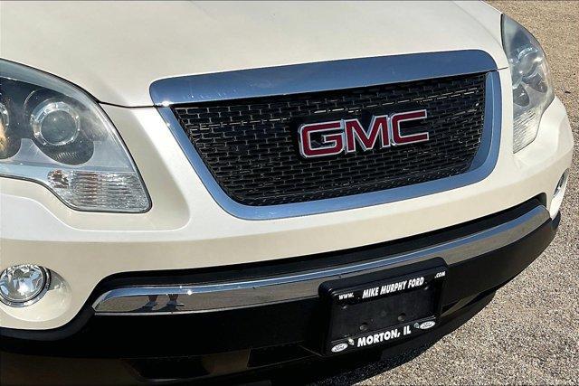 Photo of 2011 White Diamond Tri-Coat GMC Acadia