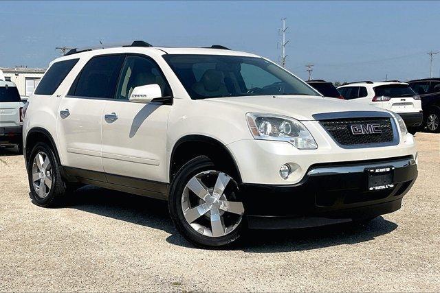 Photo of 2011 White Diamond Tri-Coat GMC Acadia