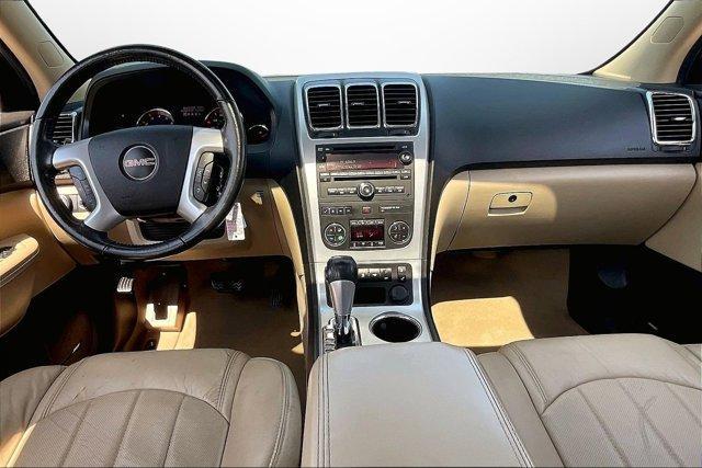 Photo of 2011 White Diamond Tri-Coat GMC Acadia