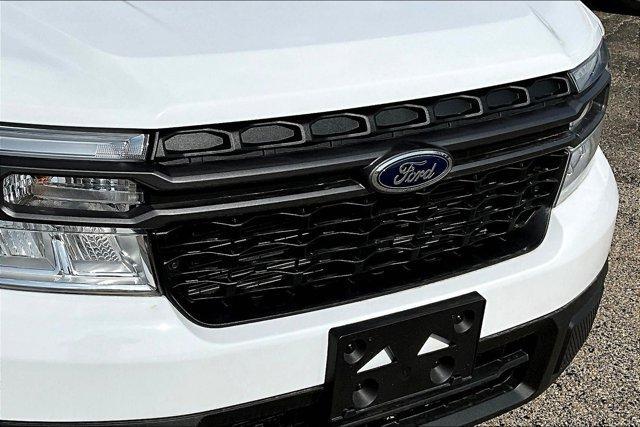 Photo of 2024 Oxford White Ford Maverick