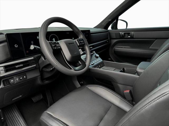 Photo of 2025 Phantom Black Hyundai SANTA FE HEV