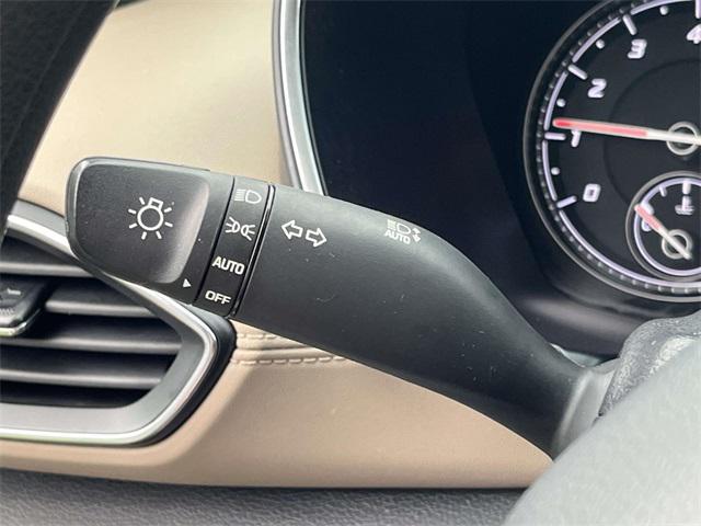 Photo of 2022 Quartz White Hyundai SANTA FE