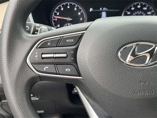 Photo of 2022 Quartz White Hyundai SANTA FE