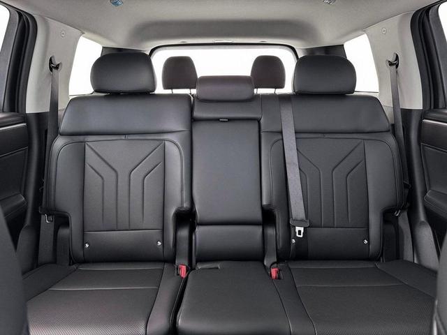 Photo of 2026 Atlantis Blue Hyundai SANTA FE