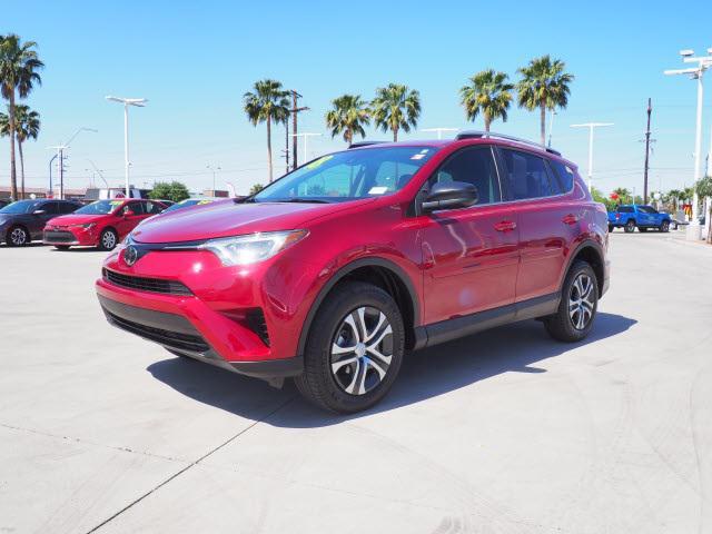 Photo of 2018 Ruby Flare Pearl Toyota RAV4
