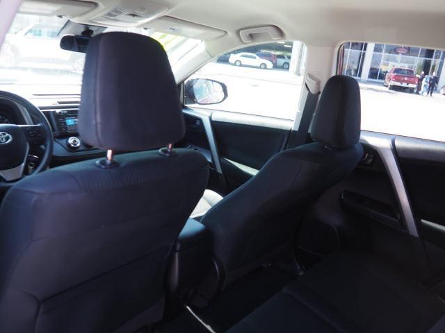 Photo of 2018 Ruby Flare Pearl Toyota RAV4