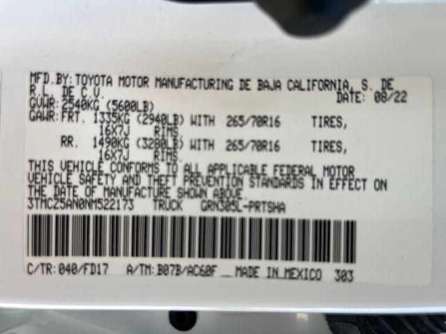 Photo of 2022 White Toyota Tacoma