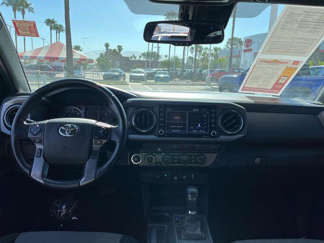 Photo of 2022 White Toyota Tacoma
