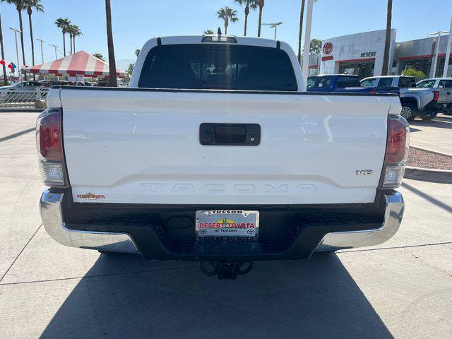 Photo of 2022 White Toyota Tacoma